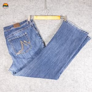 Maurices Cropped Jeans Blue Medium Wash Pockets Denim Women's 18W Short